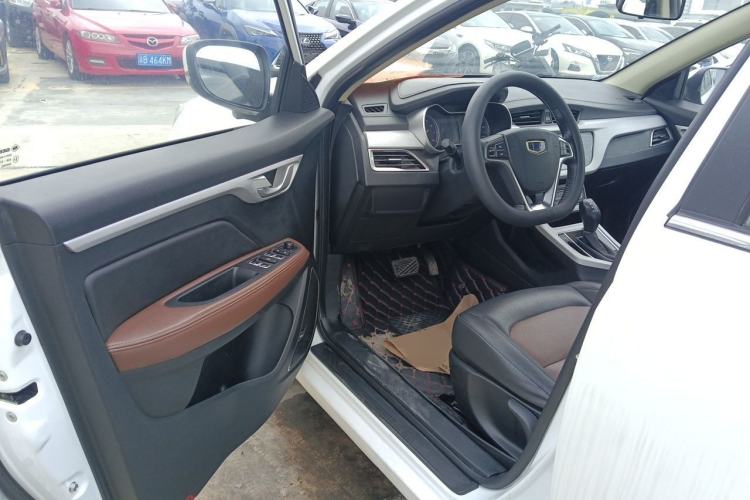 Used Geely Auto Vision 2019 Upgraded Model 1.5L CVT Prestige Version China VI Standard Driver Seat