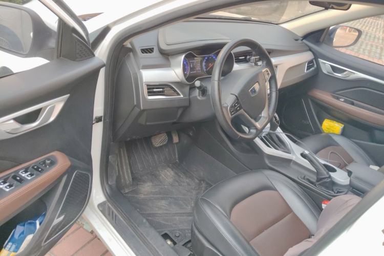 Used Geely Auto Vision 2019 Upgraded Model 1.5L CVT Luxury Version China VI Standard Driver Seat