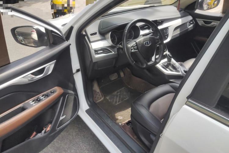 Used Geely Auto Vision 2019 Upgraded Model 1.5L CVT Luxury Version China VI Standard Driver Seat