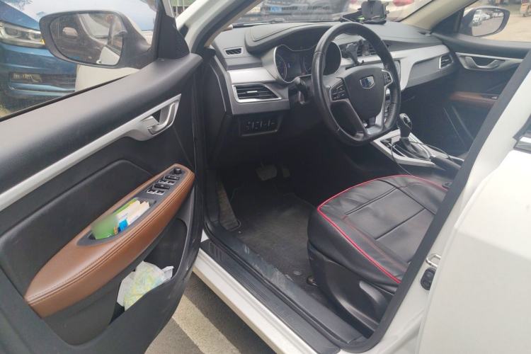 Used Geely Auto Vision 2019 Upgraded Model 1.5L CVT Luxury Version China VI Standard Driver Seat