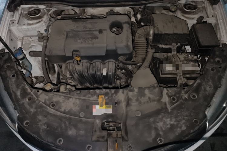 Used Geely Auto Vision 2019 Upgraded Model 1.5L CVT Luxury Version China VI Standard Engine Bay