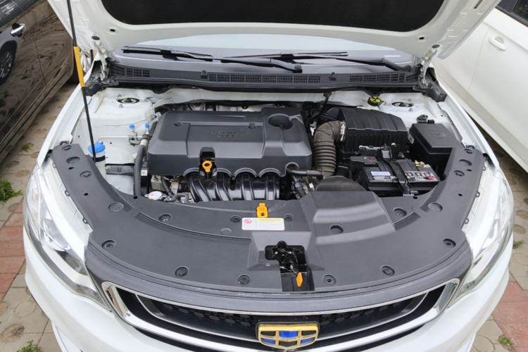 Used Geely Auto Vision 2019 Upgraded Model 1.5L CVT Luxury Version China VI Standard Engine Bay