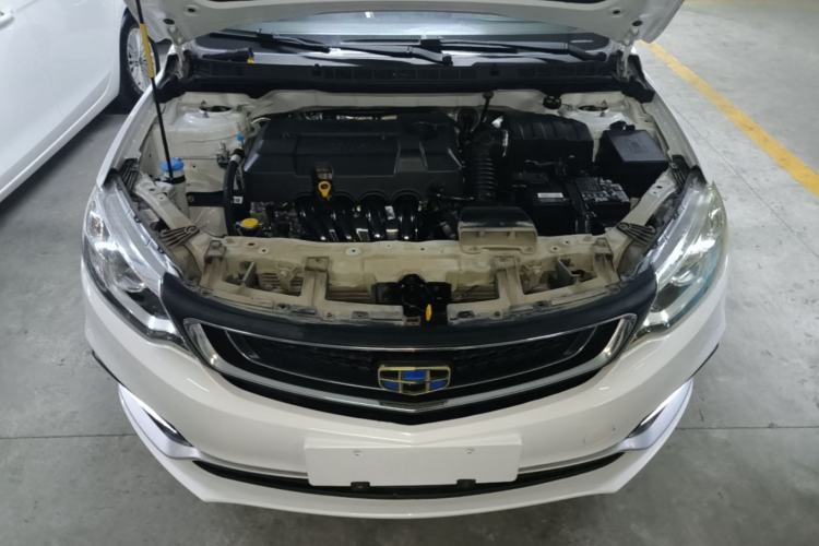 Used Geely Auto Vision 2019 Upgraded Model 1.5L CVT Prestige Version China VI Standard Engine Bay