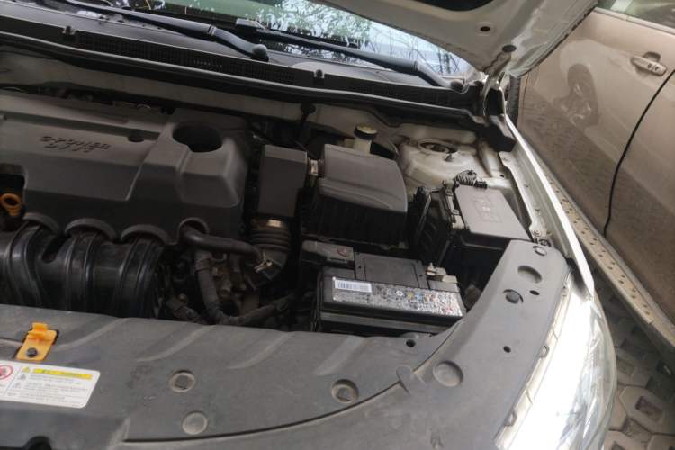 Used Geely Auto Vision 2019 Upgraded Model 1.5L Manual Luxury Version China VI Standard Engine Bay Left