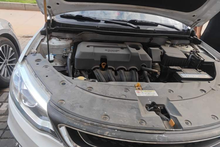 Used Geely Auto Vision 2019 Upgraded Model 1.5L Manual Luxury Version China V Standard Engine Bay Right