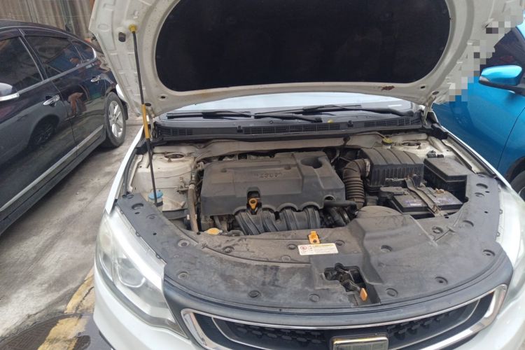Used Geely Auto Vision 2019 Upgraded Model 1.5L CVT Luxury Version China VI Standard Engine Bay Right