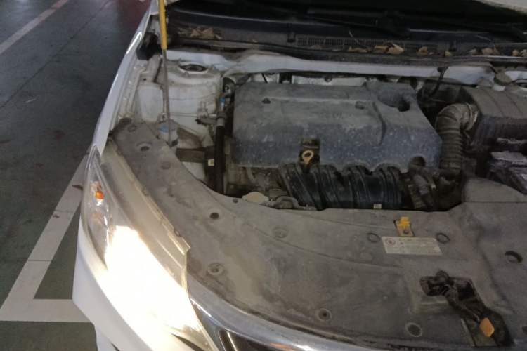 Used Geely Auto Vision 2019 Upgraded Model 1.5L Automatic Luxury Version China V Standard Engine Bay Right