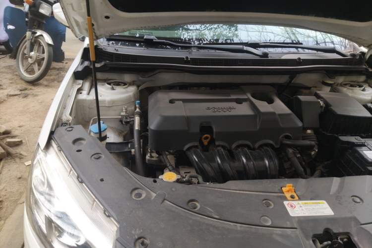 Used Geely Auto Vision 2019 Upgraded Model 1.5L Manual Luxury Version China VI Standard Engine Bay Right