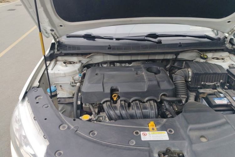 Used Geely Auto Vision 2019 Upgraded Model 1.5L CVT Luxury Version China VI Standard Engine Bay Right