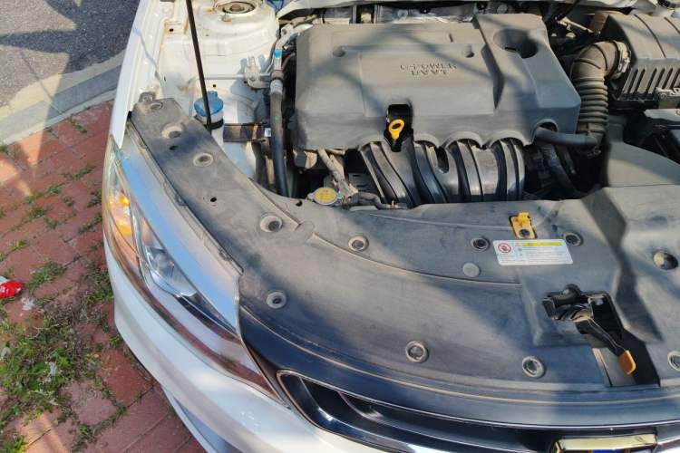 Used Geely Auto Vision 2019 Upgraded Model 1.5L CVT Prestige Version China VI Standard Engine Bay Right