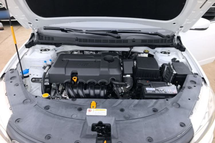 Used Geely Auto Vision 2019 Upgraded Model 1.5L Manual Luxury Version China VI Standard Engine Bay