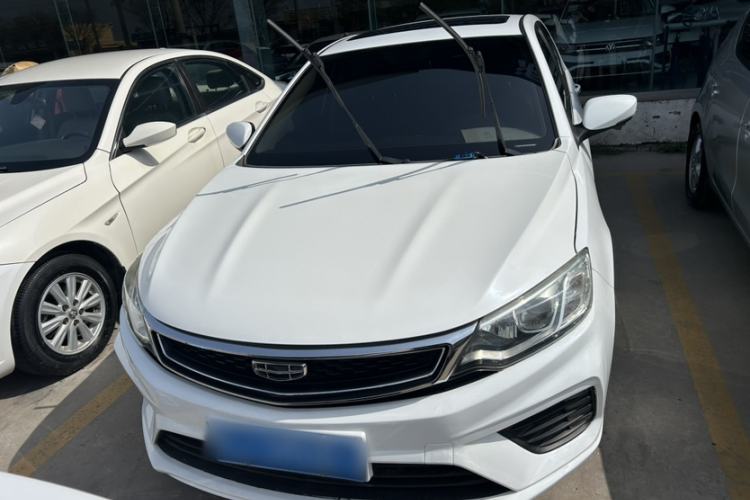 Used Geely Auto Vision 2019 Upgraded Model 1.5L Manual Luxury Version China VI Standard Exterior 1