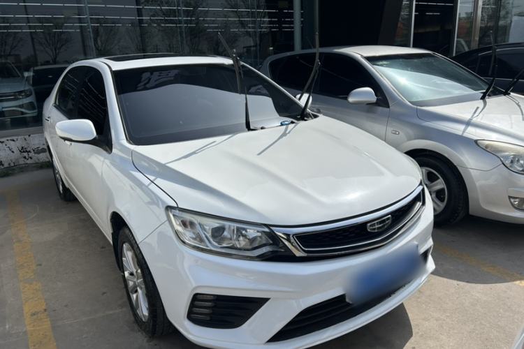 Used Geely Auto Vision 2019 Upgraded Model 1.5L Manual Luxury Version China VI Standard Exterior 2