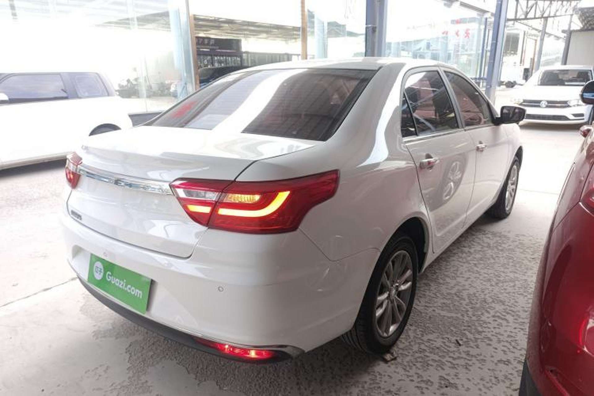 Used Geely Auto Vision 2019 Upgraded Model 1.5L Manual Luxury Version China VI Standard Exterior 5