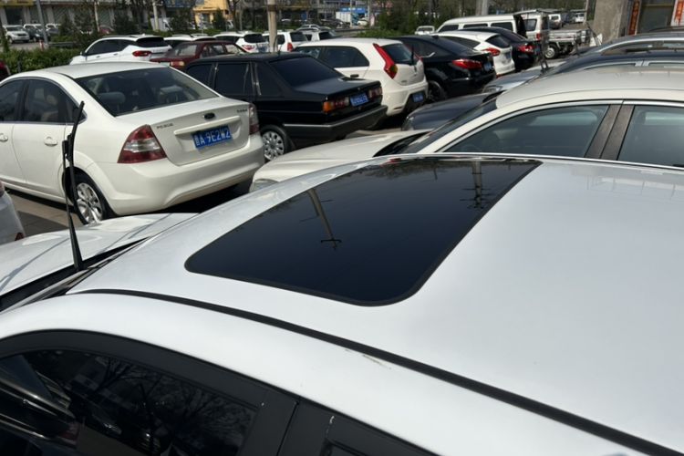 Used Geely Auto Vision 2019 Upgraded Model 1.5L Manual Luxury Version China VI Standard Exterior 5