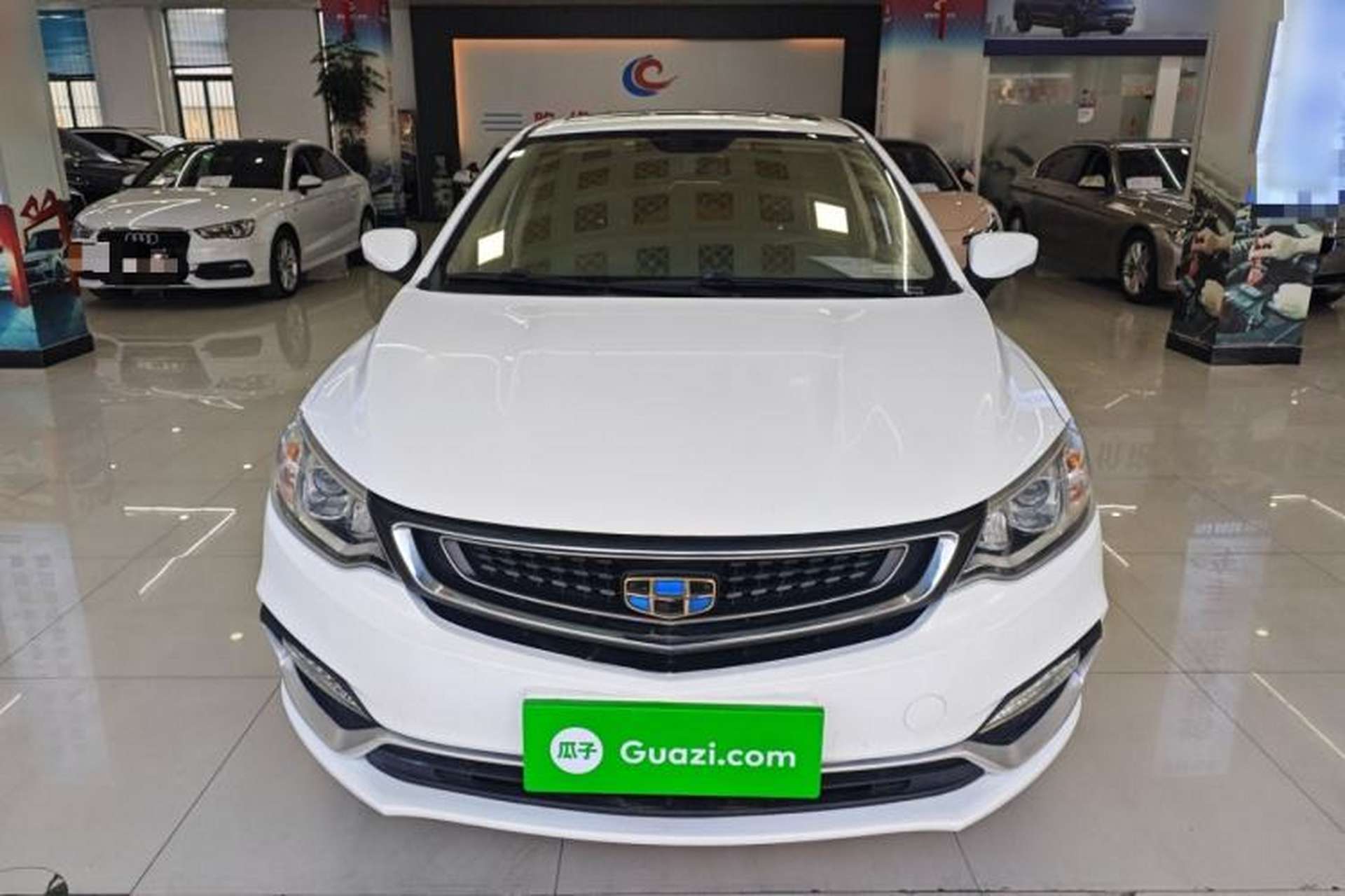 Used Geely Auto Vision 2019 Upgraded Model 1.5L Manual Luxury Version China VI Standard Front