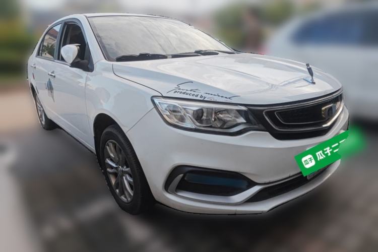 Used Geely Auto Vision 2019 Upgraded Model 1.5L Manual Luxury Version China V Standard Front Right 45 Deg
