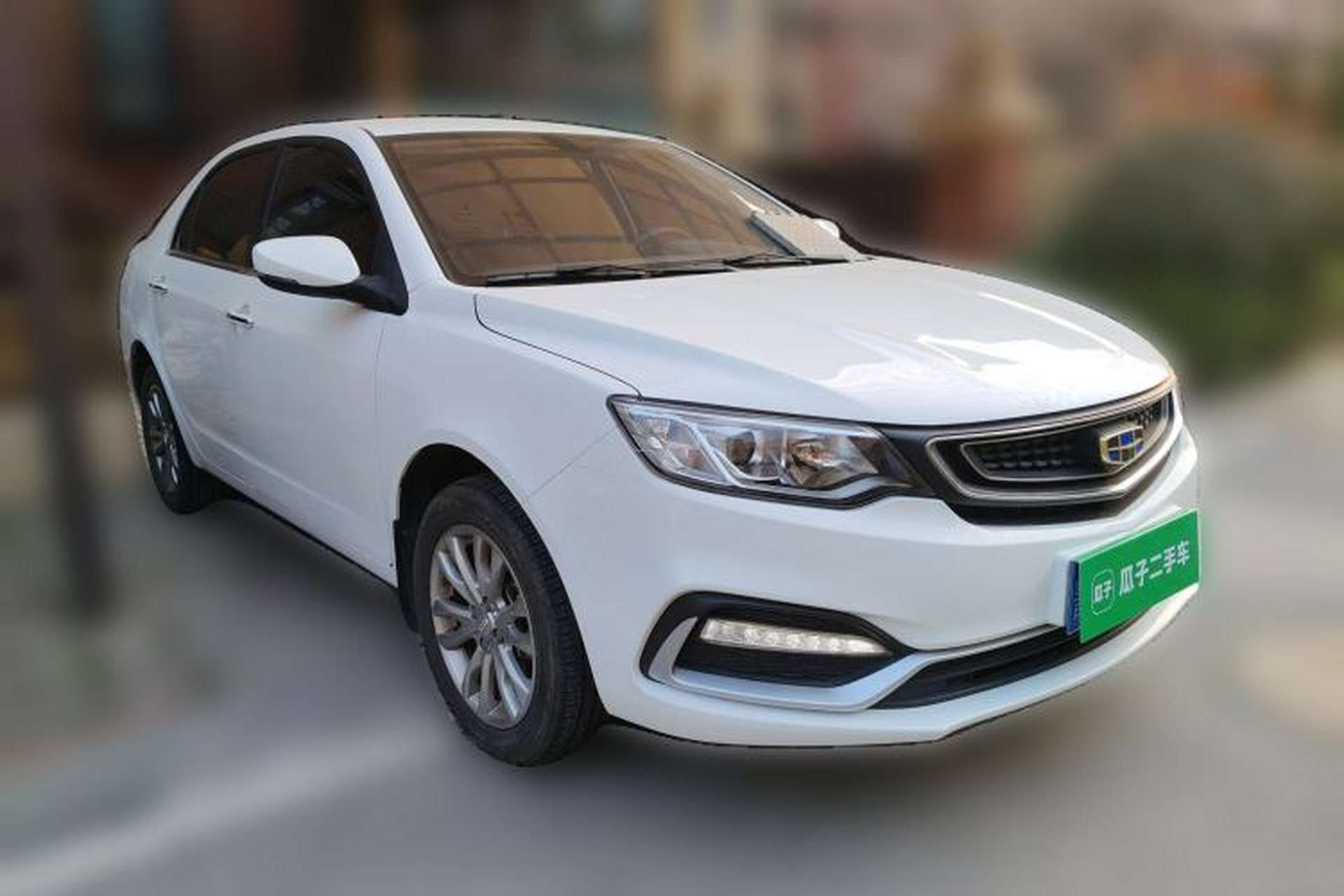 Used Geely Auto Vision 2019 Upgraded Model 1.5L CVT Luxury Version China VI Standard Front Right 45 Deg