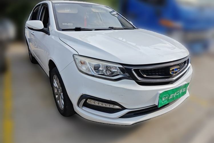 Used Geely Auto Vision 2019 Upgraded Model 1.5L Manual Luxury Version China VI Standard Front Right 45 Deg