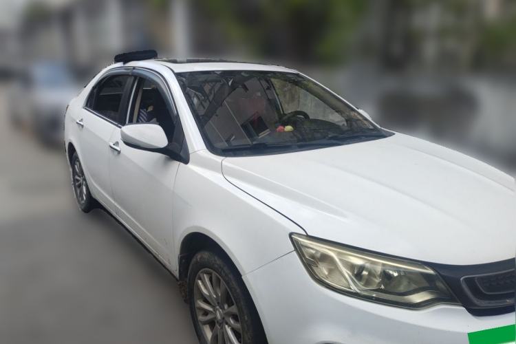 Used Geely Auto Vision 2019 Upgraded Model 1.5L CVT Luxury Version China VI Standard Front Right 45 Deg