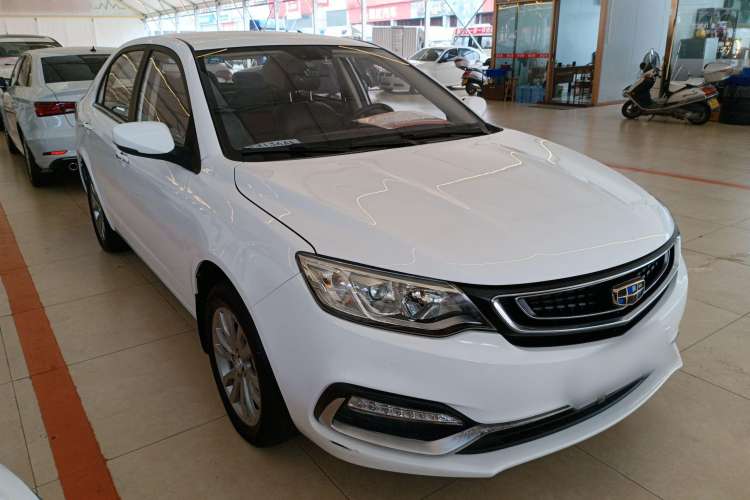 Used Geely Auto Vision 2019 Upgraded Model 1.5L CVT Luxury Version China VI Standard Front Right 45 Deg