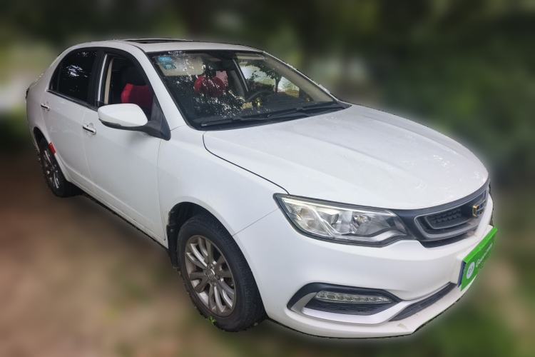 Used Geely Auto Vision 2019 Upgraded Model 1.5L Manual Luxury Version China VI Standard Front Right 45 Deg