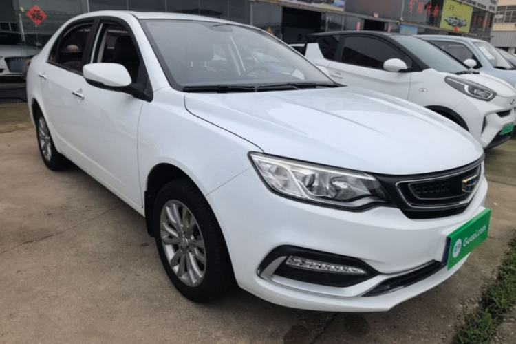 Used Geely Auto Vision 2019 Upgraded Model 1.5L Manual Luxury Version China VI Standard Front Right 45 Deg