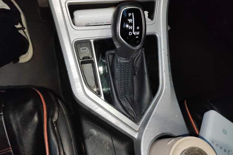 Used Geely Auto Vision 2019 Upgraded Model 1.5L CVT Prestige Version China VI Standard Gear Lever