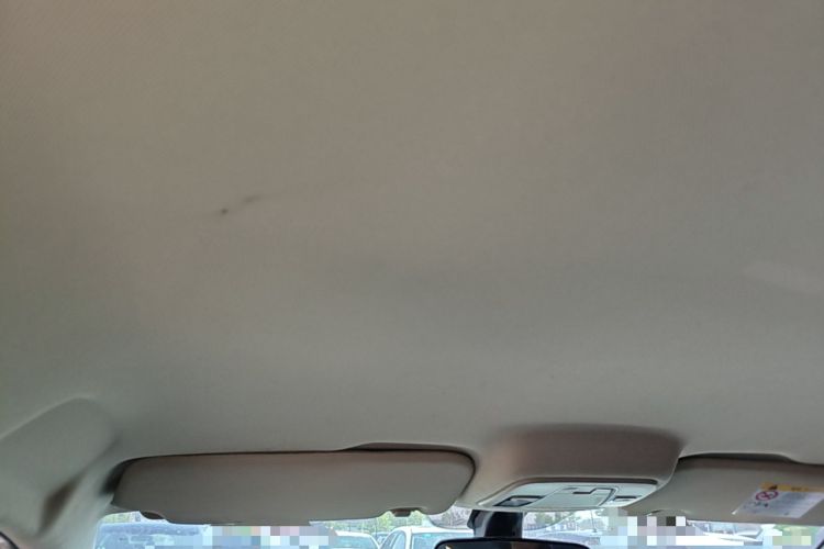 Used Geely Auto Vision 2019 Upgraded Model 1.5L Manual Luxury Version China VI Standard Headliner
