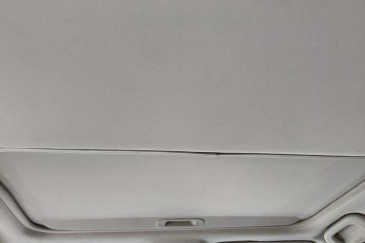 Used Geely Auto Vision 2019 Upgraded Model 1.5L CVT Luxury Version China VI Standard Headliner