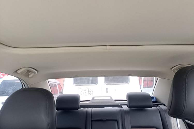 Used Geely Auto Vision 2019 Upgraded Model 1.5L CVT Prestige Version China VI Standard Headliner