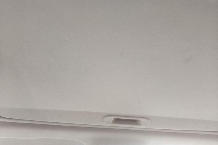 Used Geely Auto Vision 2019 Upgraded Model 1.5L CVT Prestige Version China VI Standard Headliner