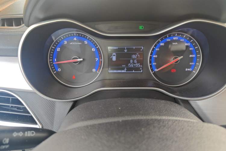 Used Geely Auto Vision 2019 Upgraded Model 1.5L Manual Luxury Version China VI Standard Instrument Cluster
