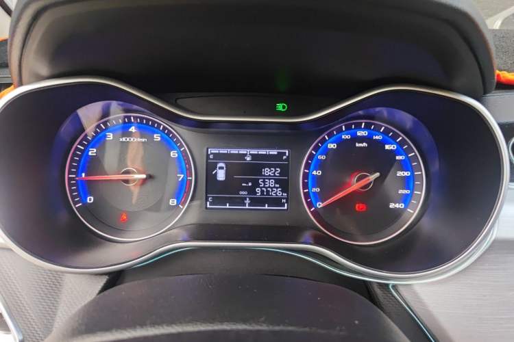 Used Geely Auto Vision 2019 Upgraded Model 1.5L Manual Luxury Version China V Standard Instrument Cluster