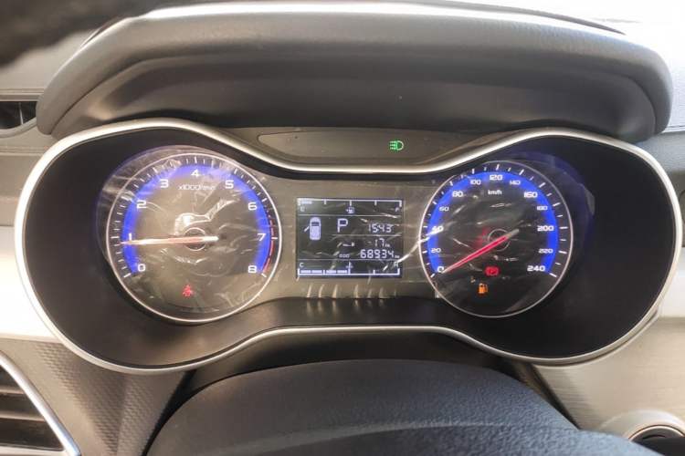 Used Geely Auto Vision 2019 Upgraded Model 1.5L CVT Luxury Version China VI Standard Instrument Cluster