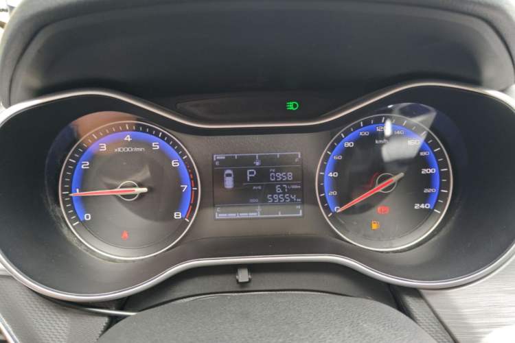 Used Geely Auto Vision 2019 Upgraded Model 1.5L CVT Luxury Version China VI Standard Instrument Cluster