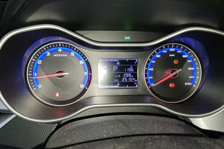 Used Geely Auto Vision 2019 Upgraded Model 1.5L Automatic Luxury Version China V Standard Instrument Cluster