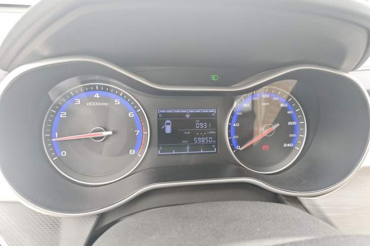 Used Geely Auto Vision 2019 Upgraded Model 1.5L Manual Entry-Level Version China VI Standard Instrument Cluster