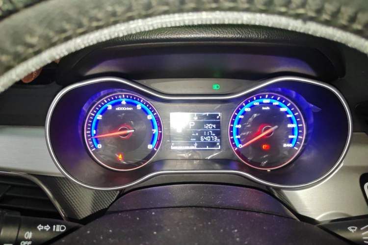 Used Geely Auto Vision 2019 Upgraded Model 1.5L CVT Luxury Version China VI Standard Instrument Cluster