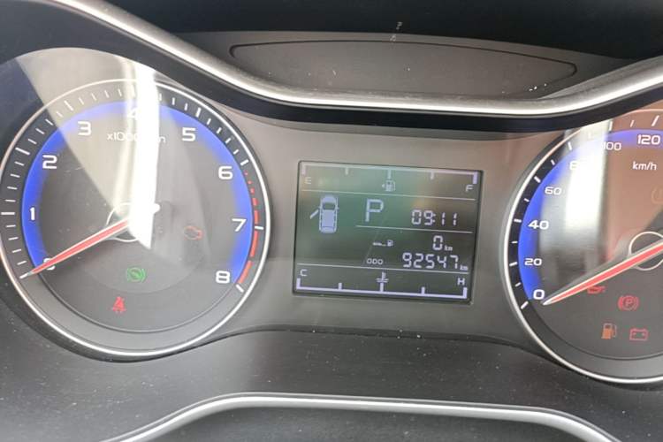 Used Geely Auto Vision 2019 Upgraded Model 1.5L CVT Prestige Version China VI Standard Instrument Cluster