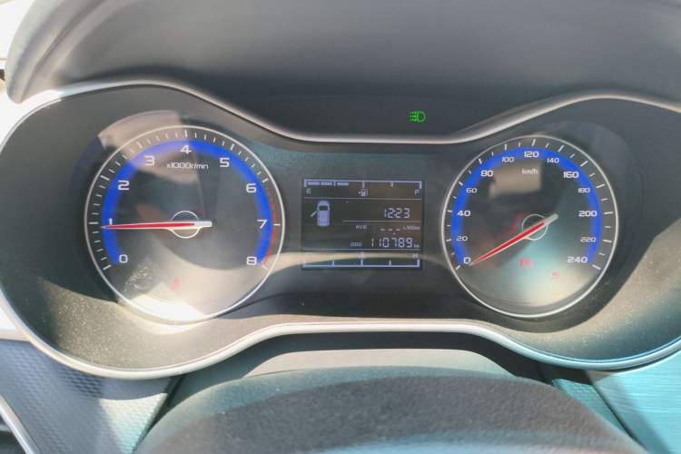 Used Geely Auto Vision 2019 Upgraded Model 1.5L Manual Luxury Version China V Standard Instrument Cluster