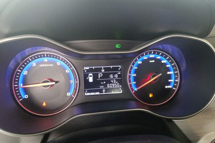Used Geely Auto Vision 2019 Upgraded Model 1.5L CVT Luxury Version China VI Standard Instrument Cluster