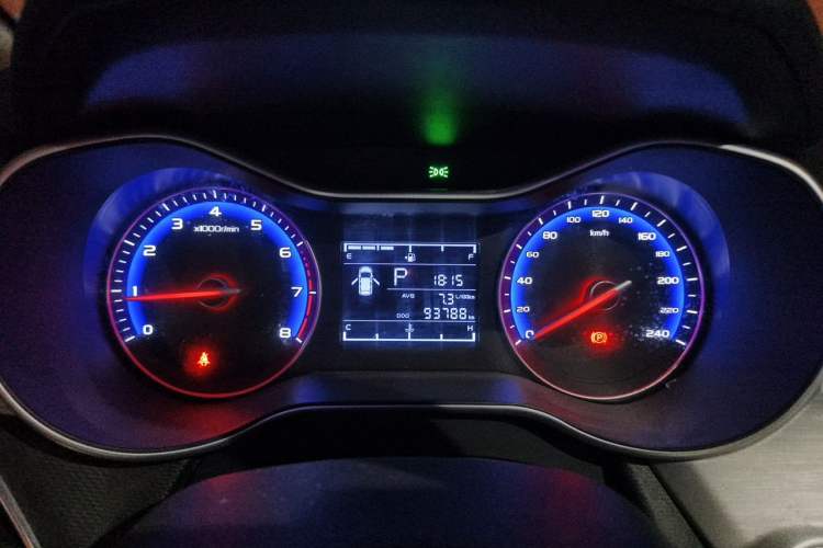 Used Geely Auto Vision 2019 Upgraded Model 1.5L CVT Luxury Version China VI Standard Instrument Cluster
