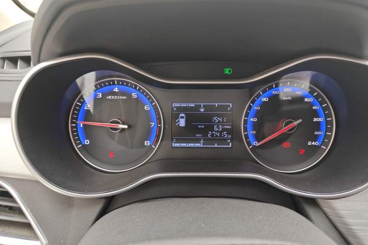 Used Geely Auto Vision 2019 Upgraded Model 1.5L Manual "Million Happiness" Edition China V Standard Instrument Cluster
