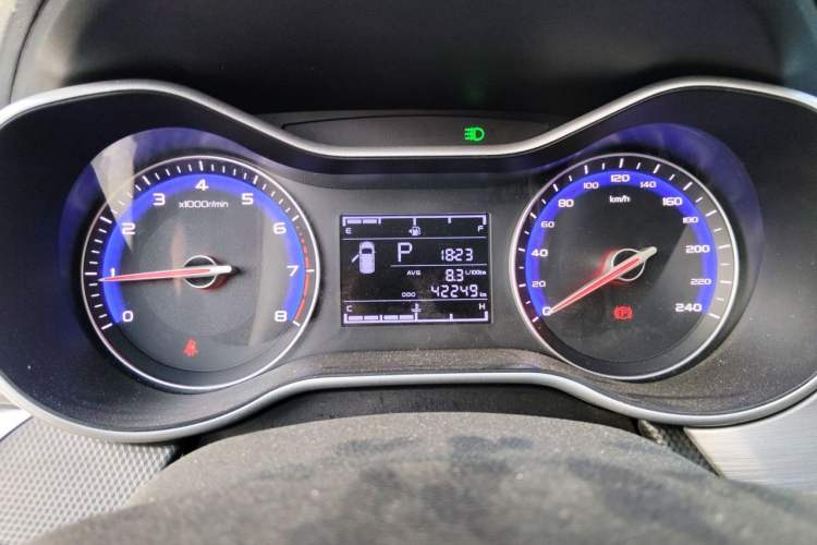 Used Geely Auto Vision 2019 Upgraded Model 1.5L CVT Luxury Version China VI Standard Instrument Cluster