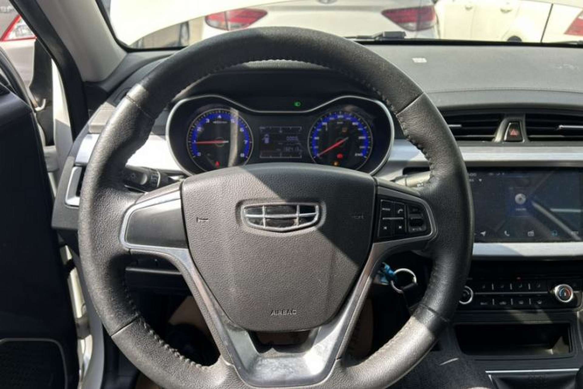 Used Geely Auto Vision 2019 Upgraded Model 1.5L Manual Luxury Version China VI Standard Interior 1