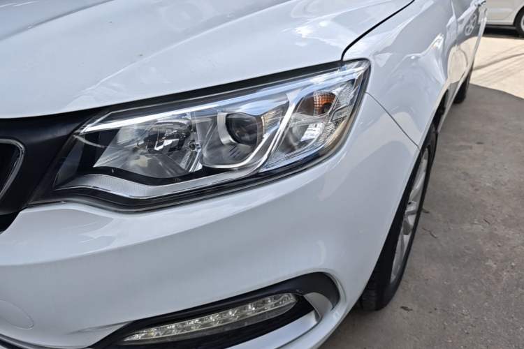 Used Geely Auto Vision 2019 Upgraded Model 1.5L CVT Luxury Version China VI Standard Left Front Headlight