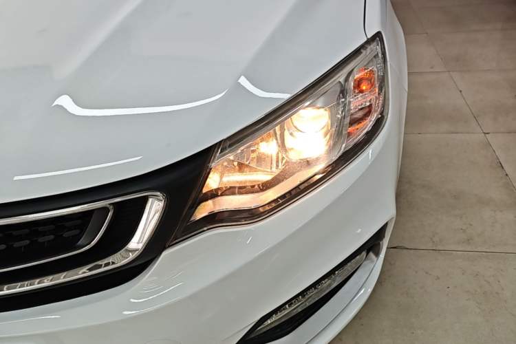 Used Geely Auto Vision 2019 Upgraded Model 1.5L CVT Luxury Version China VI Standard Left Front Headlight