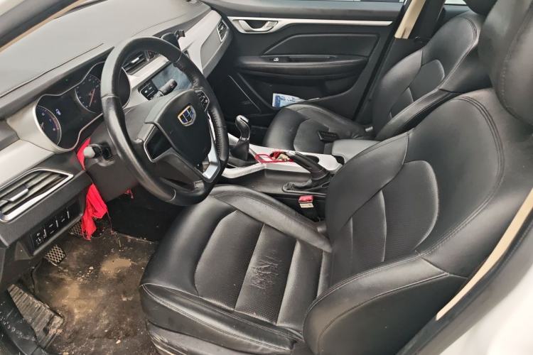 Used Geely Auto Vision 2019 Upgraded Model 1.5L Manual Luxury Version China VI Standard Left Front Seat