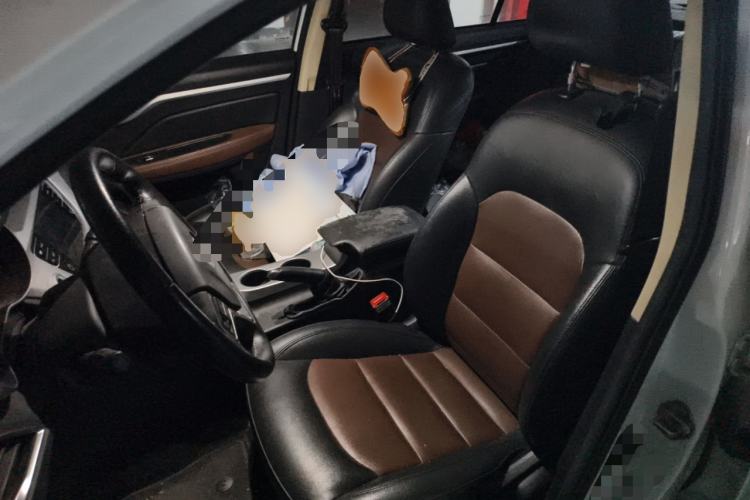Used Geely Auto Vision 2019 Upgraded Model 1.5L CVT Luxury Version China VI Standard Left Front Seat